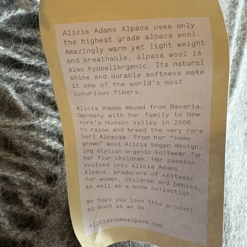 NEW NWT Alicia Adams Alpaca - Alpaca & Wool Blend Blanket Throw Wrap Scarf Grey